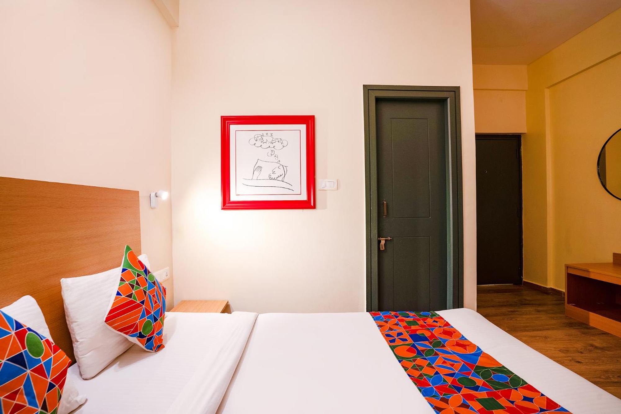 Fabhotel Royal Sterling- Manyata Tech Park Bangalore Luaran gambar