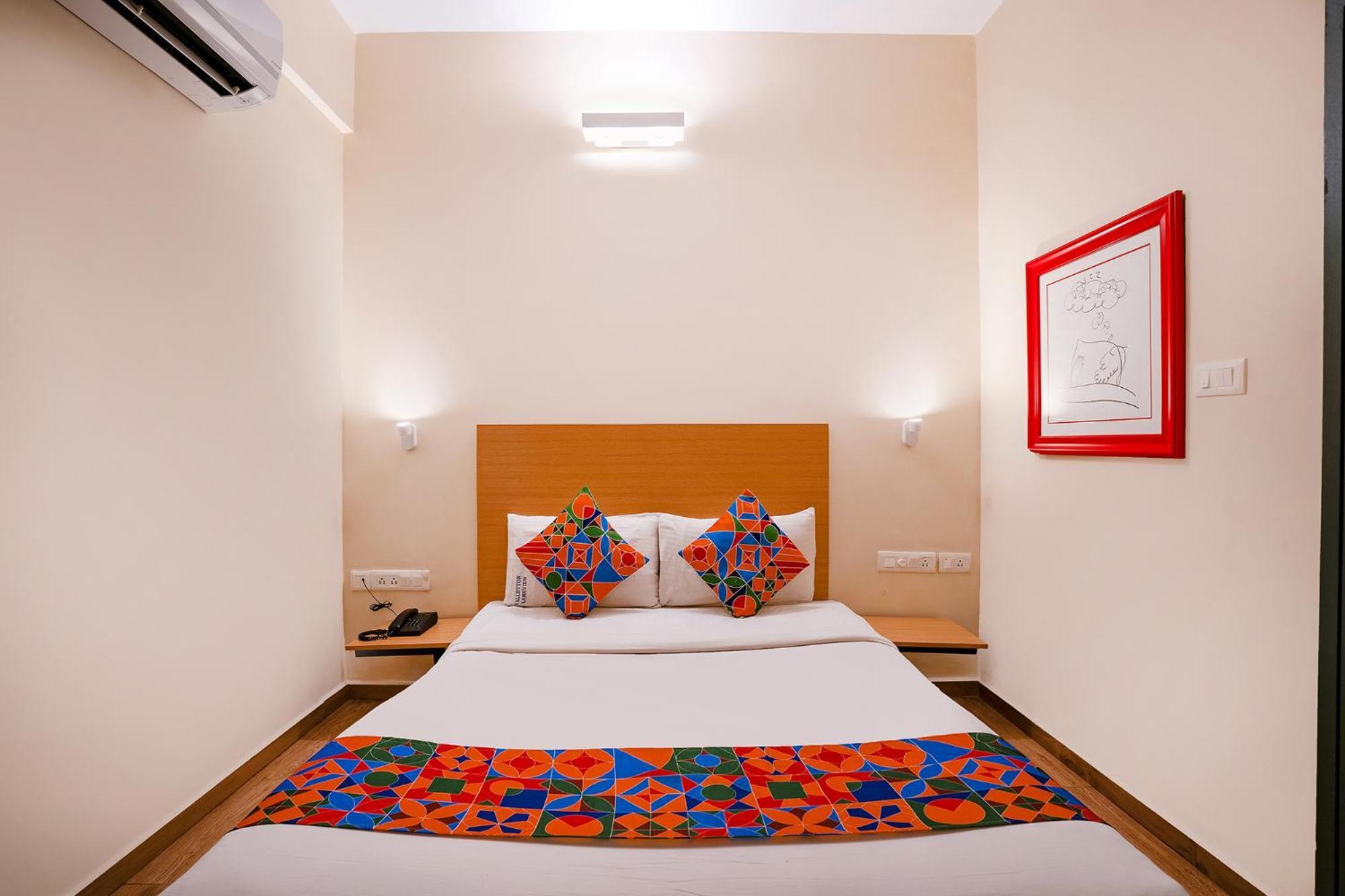 Fabhotel Royal Sterling- Manyata Tech Park Bangalore Luaran gambar