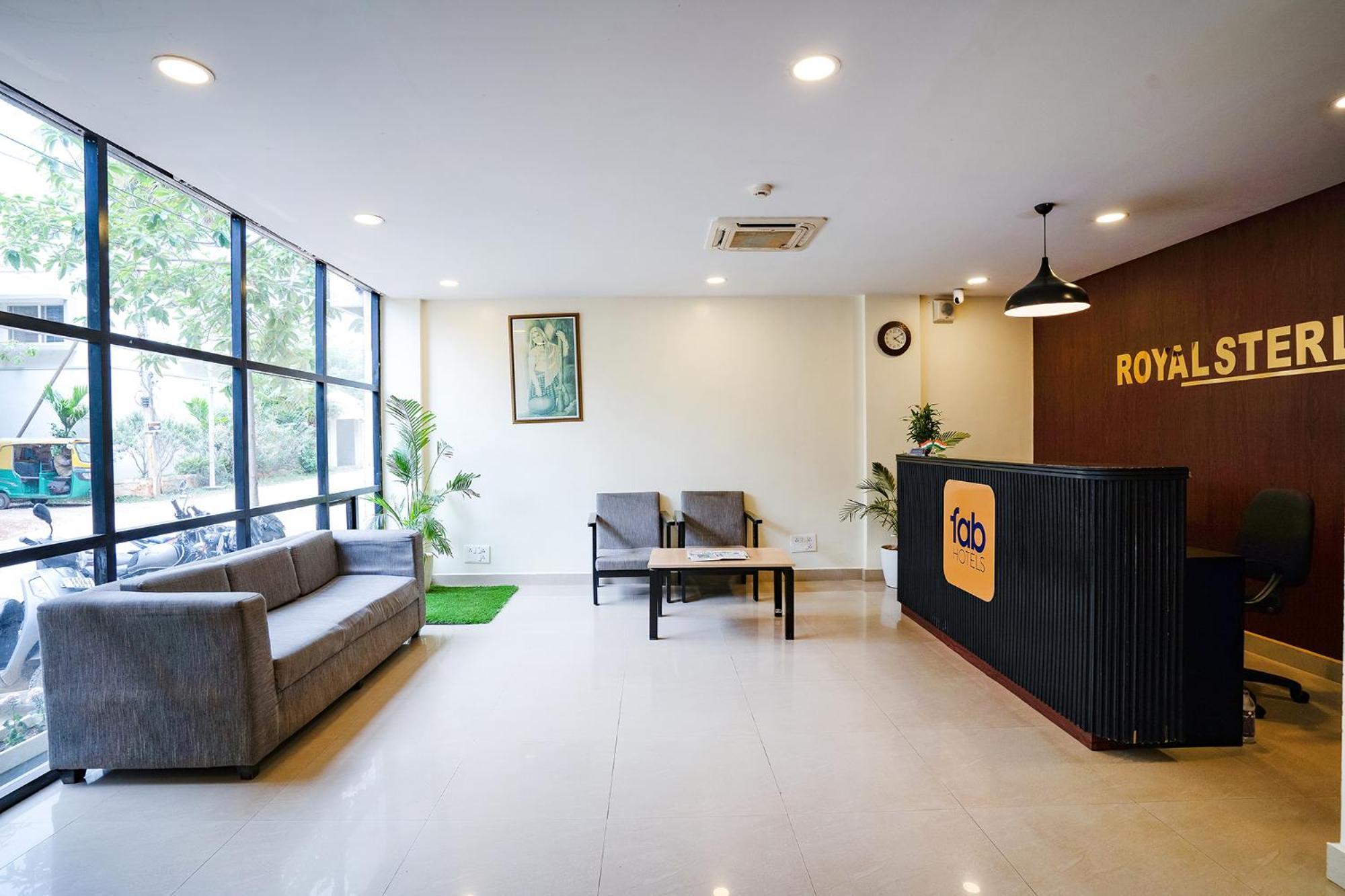 Fabhotel Royal Sterling- Manyata Tech Park Bangalore Luaran gambar