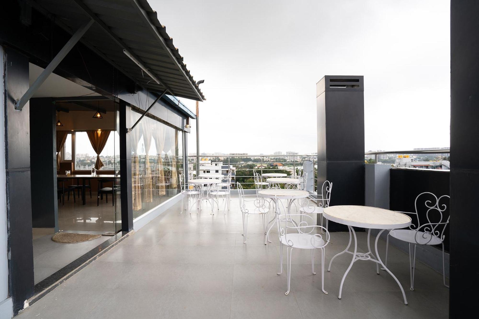 Fabhotel Royal Sterling- Manyata Tech Park Bangalore Luaran gambar